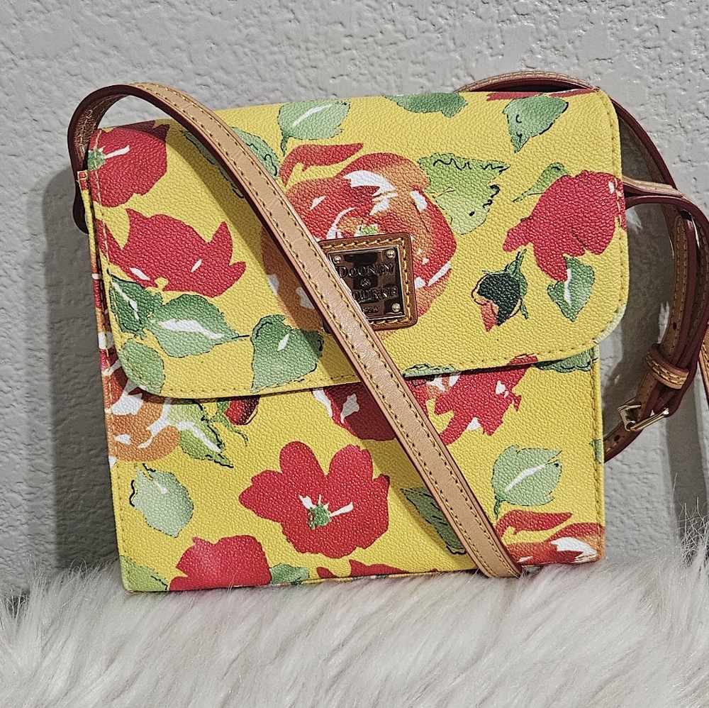 Dooney & Bourke